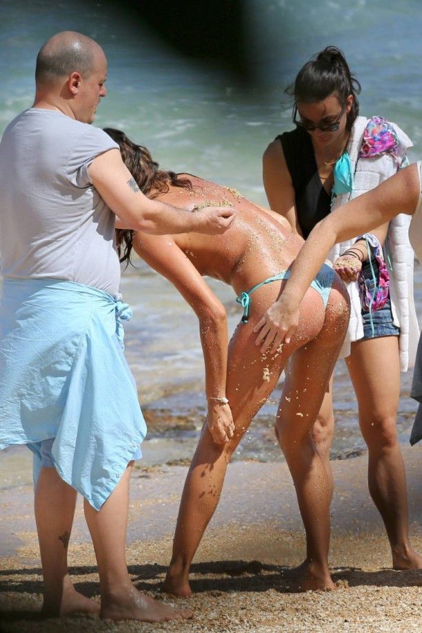 A Topless Irina Shayk Is A Sight for Sore Eyes