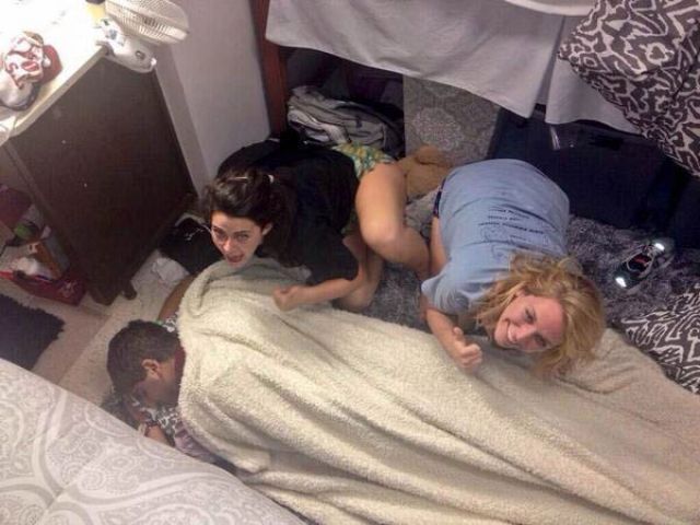 College Party Girls Photoshame Drunk Dudes
