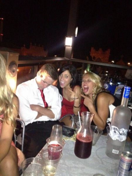 College Party Girls Photoshame Drunk Dudes