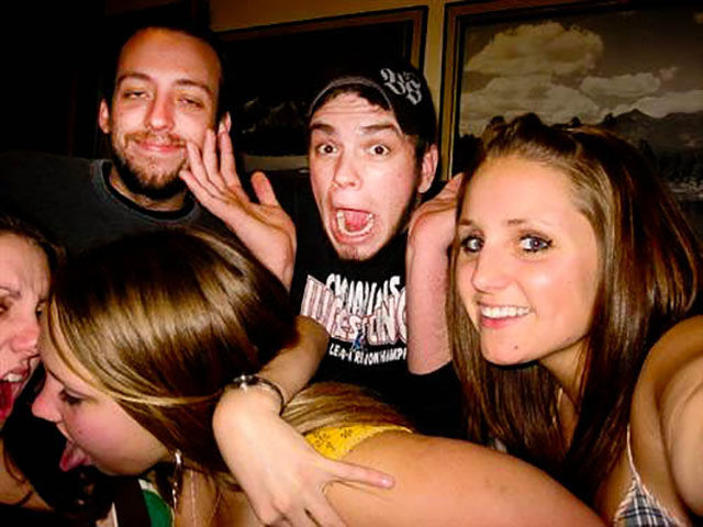 Dudes Watching Drunk Girls Kissing Each Other
