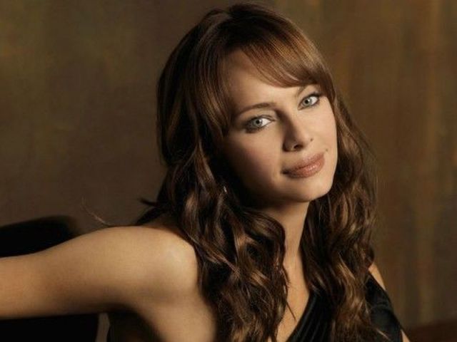 TV Moms Who Brought Sexy to the Small Screen