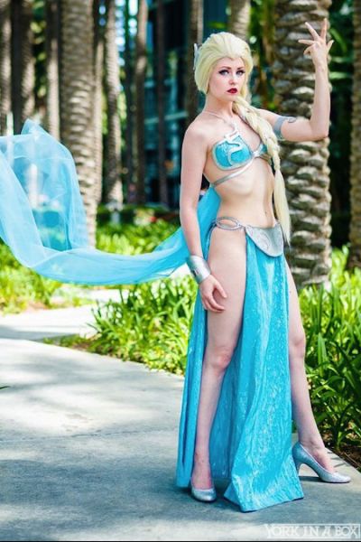 Hot Girls Who Make Cosplay Look Sexy