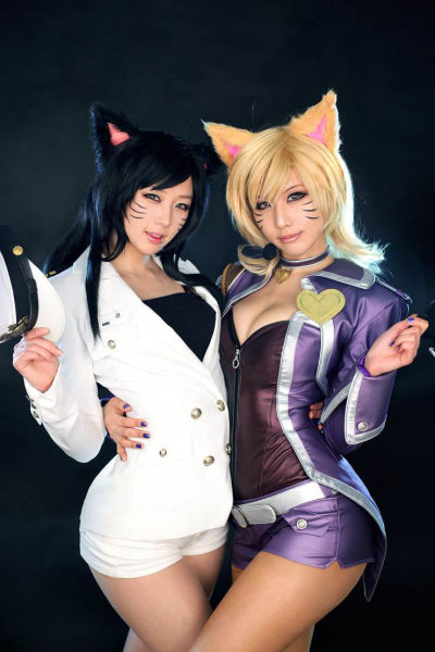 Hot Girls Who Make Cosplay Look Sexy