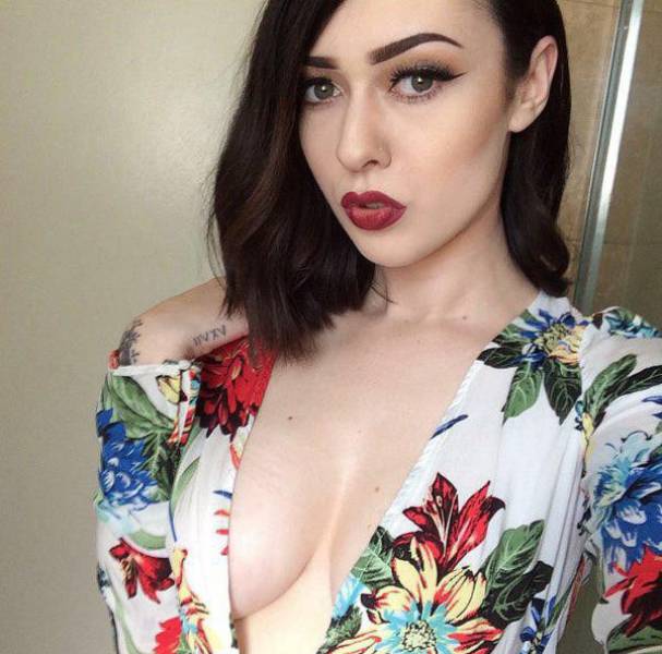 Boobs Make the World Brighte