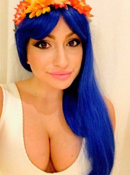 Boobs Like These Are God’s Gift to Men