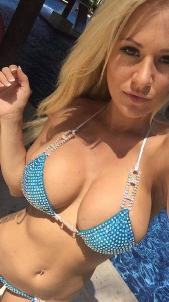 Boobs Like These Are God’s Gift to Men