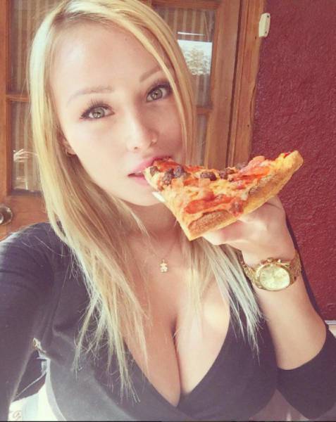 Boobs Like These Are God’s Gift to Men