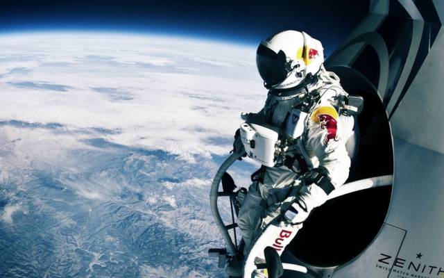 Jaw-Dropping Moments In History Captured On Camera