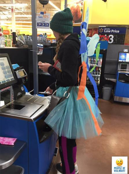 Cringe-Inducing Customers Of Walmart
