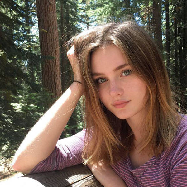 Beautiful Girls Make the World Go Around