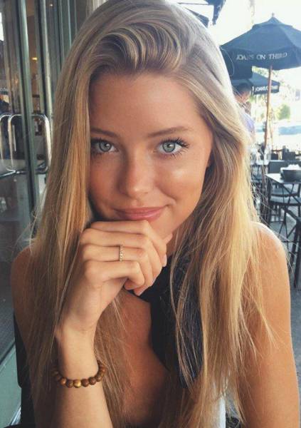 Beautiful Girls Make the World Go Around
