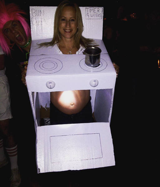 Pregnant Women Who Nailed Their Halloween Costumes
