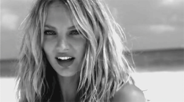 Sexy Girls Winking Is Every Guy’s Weak Spot