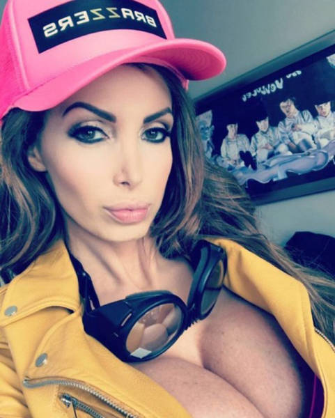The List Of The Highest-Paid Porn Stars Of 2016