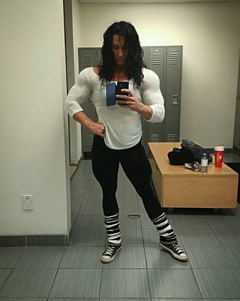 A Female Bodybuilder Like You’ve Never Seen Before