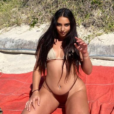 @naughtynadia888